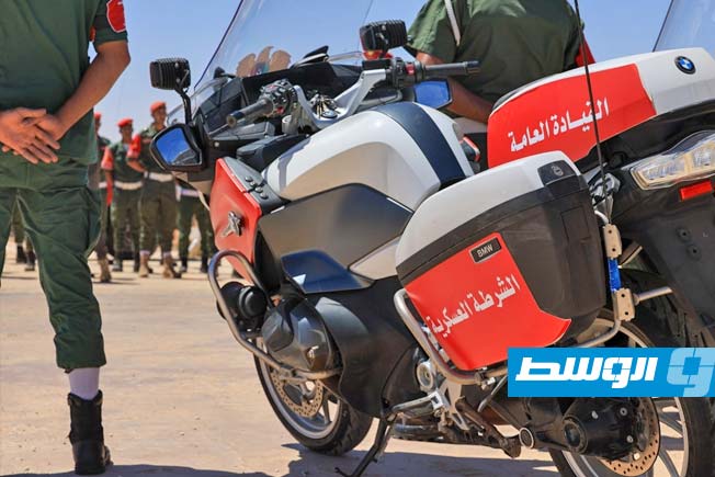 جانب من انتشار وحدات من إدارة الشرطة والسجون العسكرية التابعة لـ«القيادة العامة» في بنغازي، السبت 5 يوليو 2025 (شعبة الإعلام الحربي)