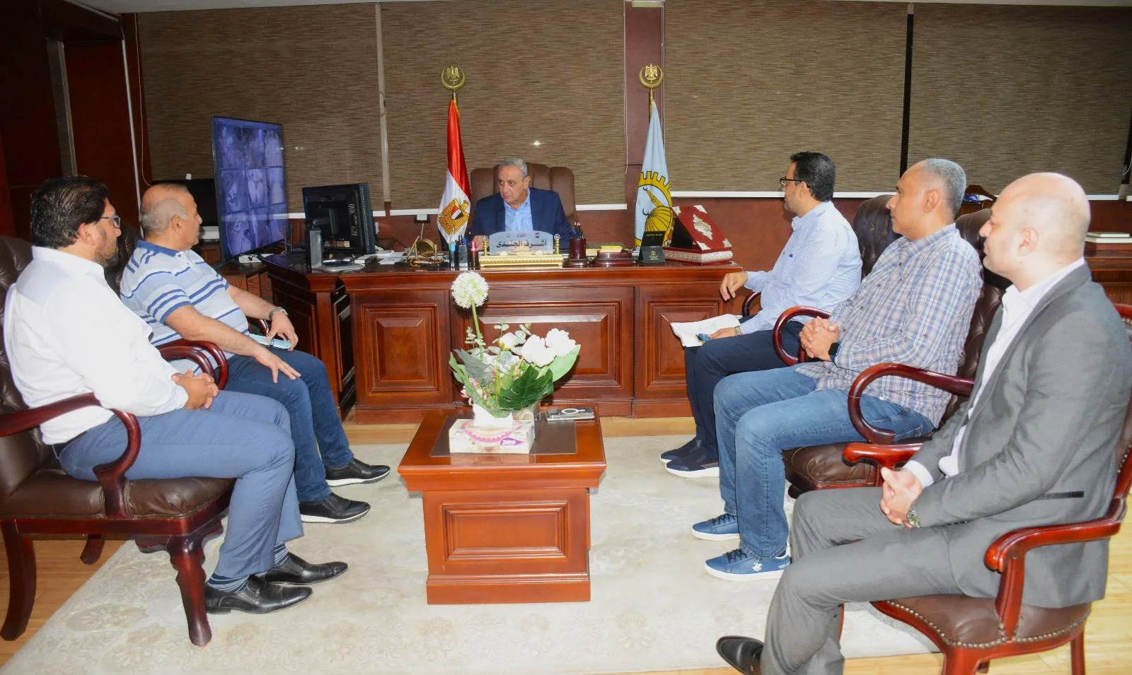 بالصور.. محافظ الغربية يبحث سبل معالجة مشكلة ازدحام الطلاب في الفحص الطبي. بالصور.. محافظ الغربية يبحث سبل معالجة مشكلة ازدحام الطلاب في الفحص الطبي.