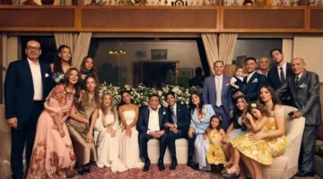 عمرو عبد العزيز يرسل تحية خاصة للزعيم عادل إمام بعد حضوره حفل زفاف حفيده