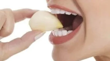 لن تصدق كيف أن تناول الثوم النيئ يقيك من مرض مهدد للصحة.