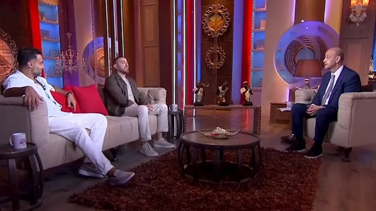 السقا يشارك تفاصيل فيلمه الجديد ويت jokingly يتحدث مع أحمد فهمي: لقد خاطبت مصر بأكملها. السقا يشارك تفاصيل فيلمه الجديد ويت jokingly يتحدث مع أحمد فهمي: لقد خاطبت مصر بأكملها.
