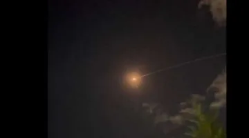 إسرائيل تُعلن اعتراض صاروخ مُطلق من اليمن وتُفعّل نظام الإنذار