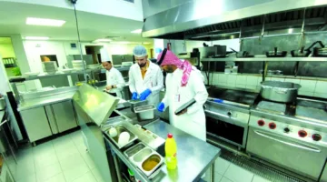 تحسين التزام المنشآت الغذائية بالمعايير الصحية