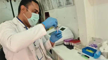 فحص 865 شخصًا خلال قافلة طبية مجانية في عزبة ناصر بالبحيرة