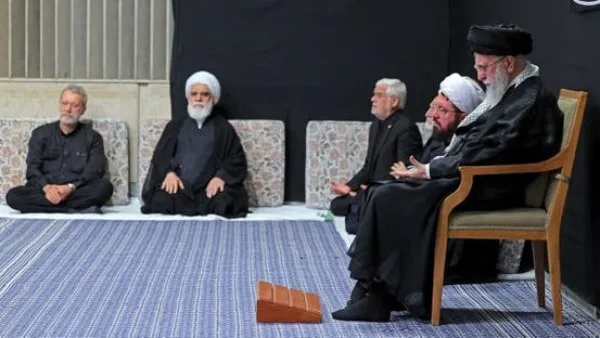خامنئي يطل علنًا للمرة الأولى بعد انتهاء الحرب بين إيران وإسرائيل خامنئي يطل علنًا للمرة الأولى بعد انتهاء الحرب بين إيران وإسرائيل