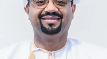منصة “أيادي”: بيئة تنظيمية متكاملة للعمل التطوعي في سلطنة عُمان