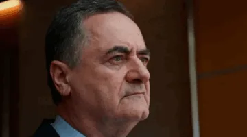 وزير الدفاع الإسرائيلي: نعيم قاسم لم يستفد من تجربة نصرالله!