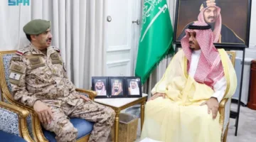نائب أمير نجران يلتقي قائد القوات في المنطقة