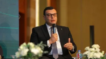 وزير الإسكان يراقب تطورات إنشاء وحدات “تنظيم السوق العقارية” و”تصدير العقار المصري”