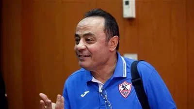 طارق يحيى، نجم الزمالك السابق: يشبه يانيك فيريرا جوزيه جوميز.. وأنا متفائل بمستقبل شبابه طارق يحيى، نجم الزمالك السابق: يشبه يانيك فيريرا جوزيه جوميز.. وأنا متفائل بمستقبل شبابه