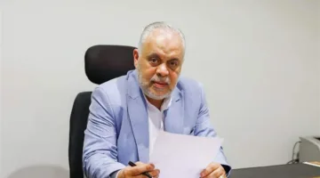 زوجة فنان مصري تقدم بلاغاً عن اختفائه وأشرف زكي يكشف التفاصيل.