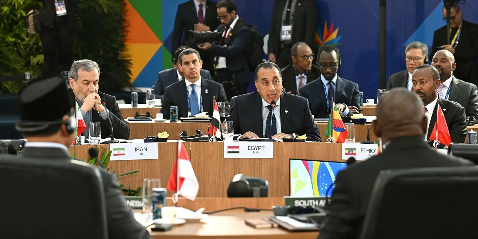 مدبولي: تأمين التمويل السهل ونقل التكنولوجيا إلى البلدان النامية يعدان من الشروط الضرورية لضمان التنمية المستدامة مدبولي: تأمين التمويل السهل ونقل التكنولوجيا إلى البلدان النامية يعدان من الشروط الضرورية لضمان التنمية المستدامة