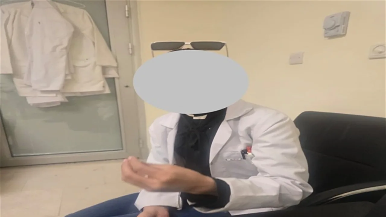 شرطة ميسان: اعتقال امرأة ادعت أنها طبيبة في مستشفى الحكيم التعليمي