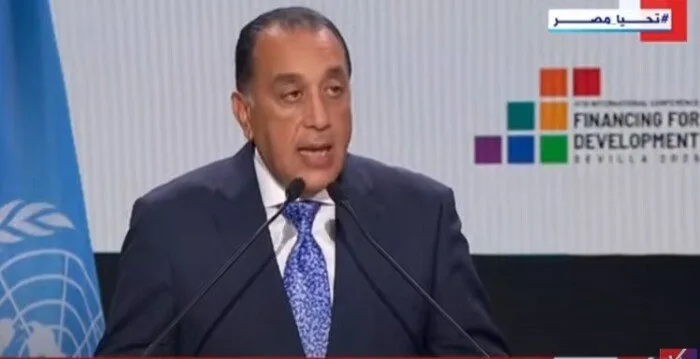 مدبولي: الأزمة الأشد خطورة في الوقت الراهن هي الصراع المستمر ضد الأبرياء الفلسطينيين. مدبولي: الأزمة الأشد خطورة في الوقت الراهن هي الصراع المستمر ضد الأبرياء الفلسطينيين.