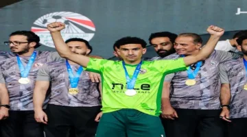 لاعبو الزمالك يحتفلون بعيد ميلاد عواد خلال أول تدريب مع فيريرا