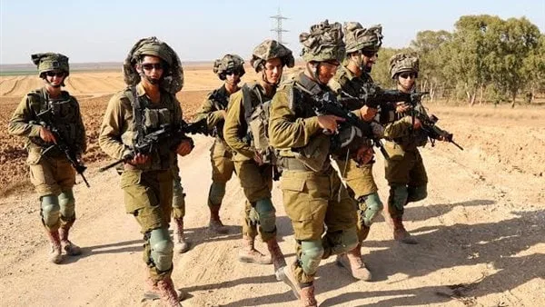 إسرائيل تقر مشروع قانون يسحب الرتب من الضباط العسكريين في حال دعاهم للتمرد. إسرائيل تقر مشروع قانون يسحب الرتب من الضباط العسكريين في حال دعاهم للتمرد.