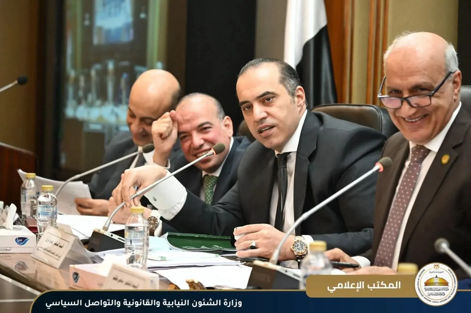 وزير الشؤون البرلمانية يتناول تغييرات قانون التعليم ويصدر رسالة تطمينية للجمهور وزير الشؤون البرلمانية يتناول تغييرات قانون التعليم ويصدر رسالة تطمينية للجمهور