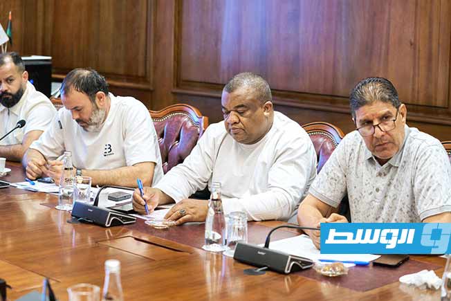 جانب من لقاء قادربوه مع وزير التعليم المكلف وعدد من مسؤولي الوزارة، 6 يوليو 2025. (هيئة الرقابة الإدارية)