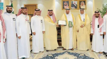 أمير نجران يشيد بإنجاز فريق كفاءة الطاقة في الإمارة بتحقيقه نسبة 100% في بطاقة الأداء.