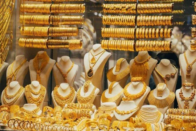 سعر الذهب اليوم الإثنين 7 يوليو 2025: تطورات جديدة لعيار 21 في عمليات البيع والشراء سعر الذهب اليوم الإثنين 7 يوليو 2025: تطورات جديدة لعيار 21 في عمليات البيع والشراء