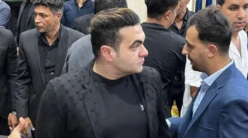 انهيار ابن أحمد عامر خلال مراسم تشييع والده «صور»