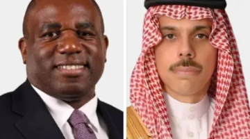 وزير الخارجية يتحدث هاتفيًا مع نظيره البريطاني حول التطورات الأخيرة في المنطقة.