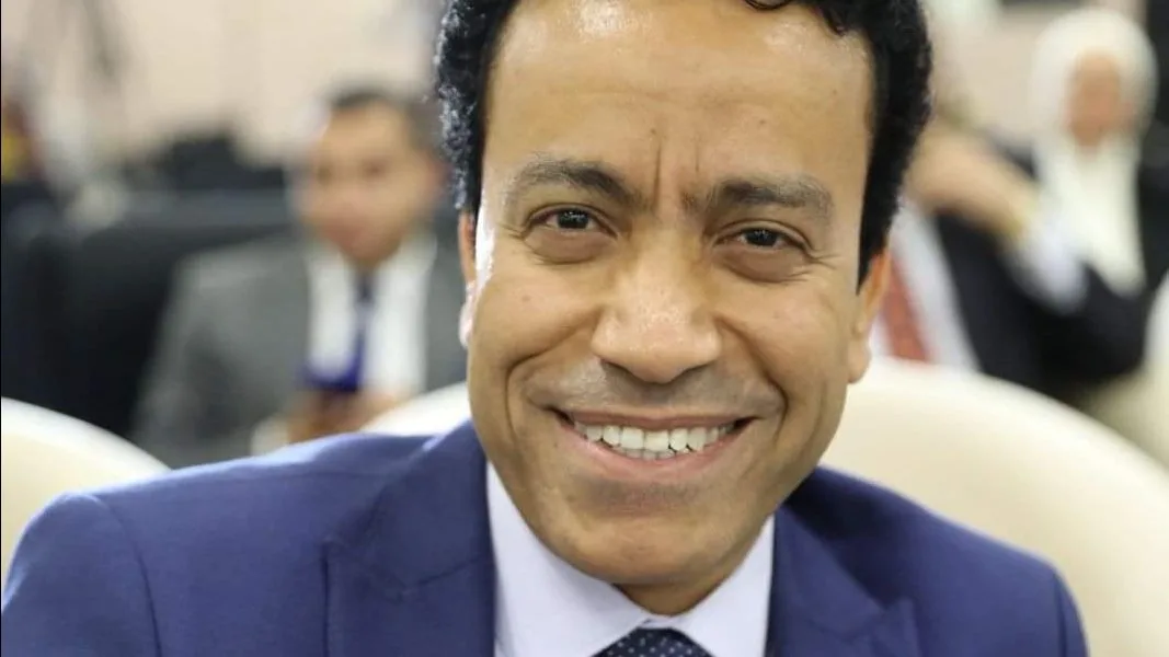 سامح حسين يرسل تهنئة لابنته بمناسبة عيد ميلادها سامح حسين يرسل تهنئة لابنته بمناسبة عيد ميلادها