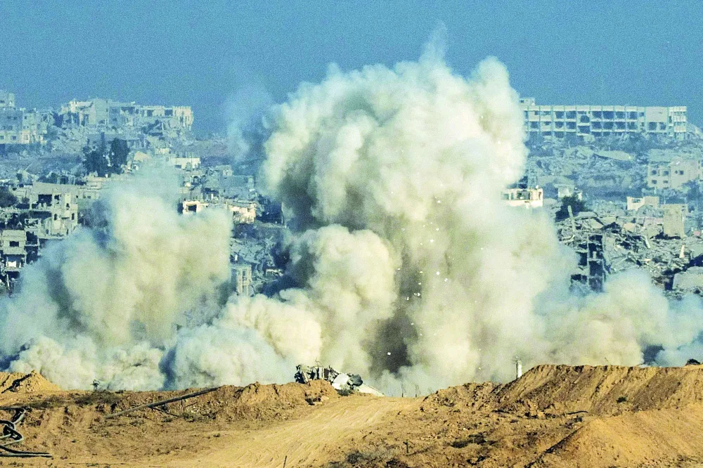مباحثات حاسمة في الدوحة لإنهاء الصراع في غزة مباحثات حاسمة في الدوحة لإنهاء الصراع في غزة