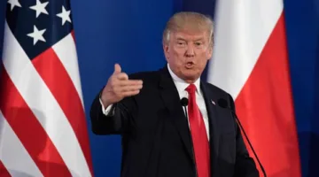 ترامب يحذر من فرض رسوم جديدة على الدول التي تتبع سياسات «بريكس»