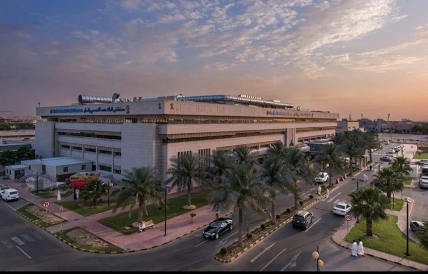 إجراء مبتكر لتبديل مفصل الكاحل في مركز الدمام الطبي