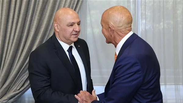 سبع صفحات من برّاك… العالم جاهز لمساندتكم إذا اخترتم السلام سبع صفحات من برّاك… العالم جاهز لمساندتكم إذا اخترتم السلام