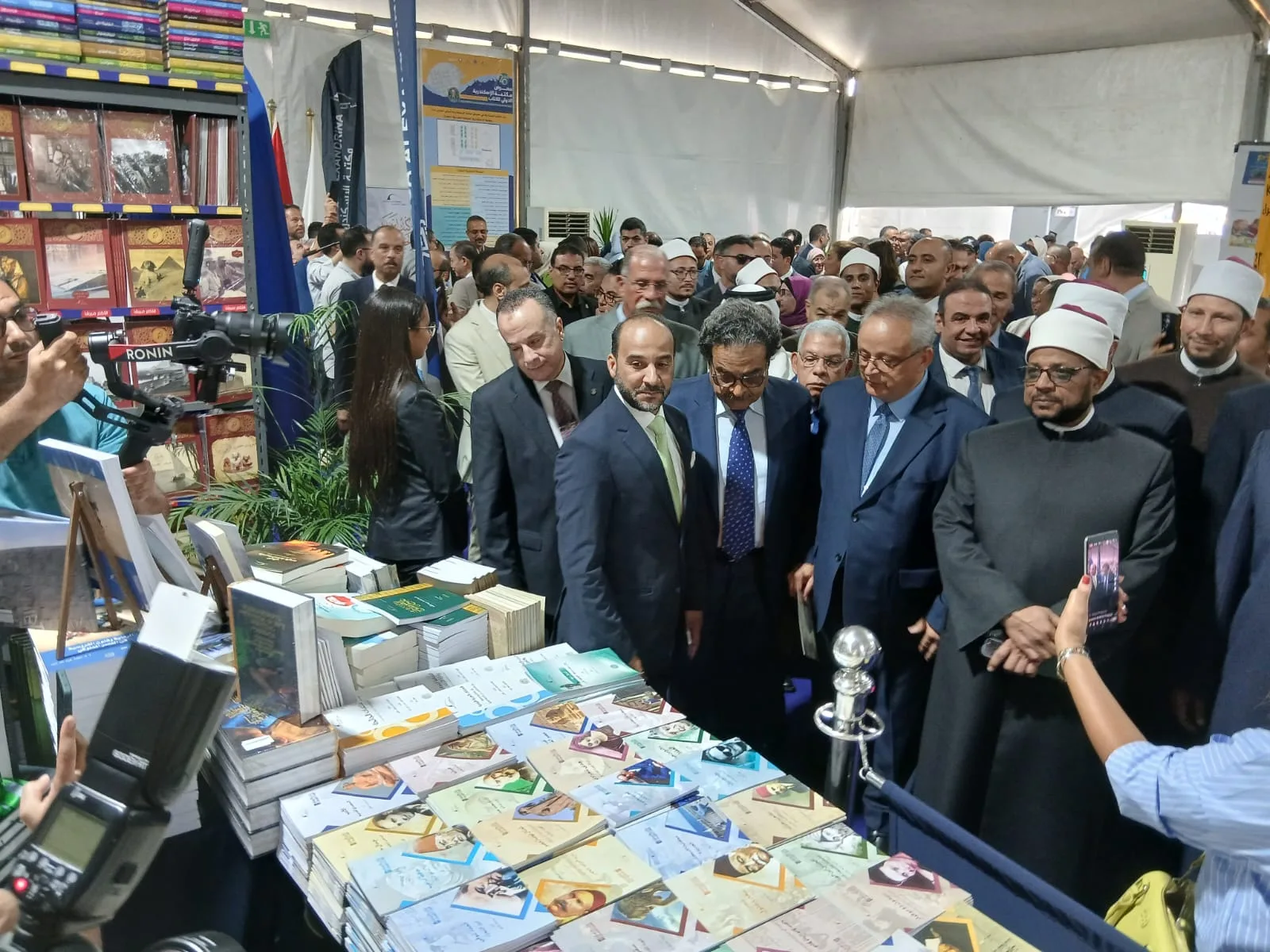 حضور رئيس تحرير موقع صدى البلد في حفل افتتاح معرض كتاب مكتبة الإسكندرية