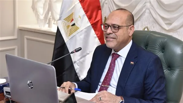 وزارة العمل تُصدر إنذارات لـ7 منشآت في القاهرة لعدم الالتزام بالحد الأدنى للأجور وتوظيف ذوي الهمم وزارة العمل تُصدر إنذارات لـ7 منشآت في القاهرة لعدم الالتزام بالحد الأدنى للأجور وتوظيف ذوي الهمم