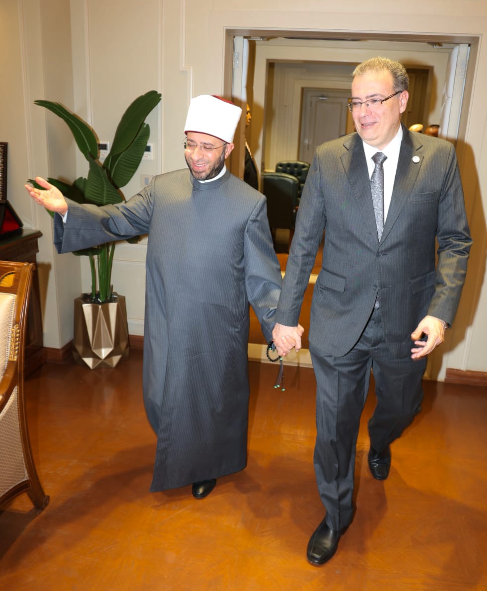 اللقاء
