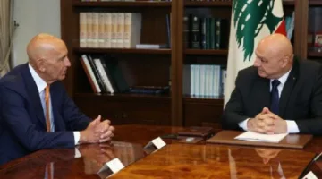 لبنان يقدم للمبعوث الأمريكي “اقتراحات لحل شامل” تتعلق بمطالب واشنطن