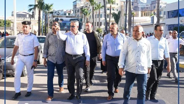 محافظ الإسكندرية يؤكد على تعزيز كفاءة نظام النظافة وإزالة الإشغالات بشكل فوري ومعاقبة المخالفين محافظ الإسكندرية يؤكد على تعزيز كفاءة نظام النظافة وإزالة الإشغالات بشكل فوري ومعاقبة المخالفين