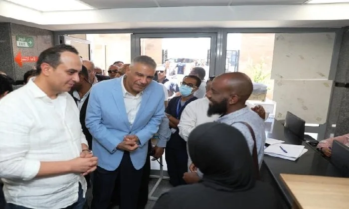 لتعزيز التغطية الصحية الشاملة.. محافظ أسوان ورئيس هيئة “الرعاية الصحية” يقومان بزيارة مستشفى المسلة. لتعزيز التغطية الصحية الشاملة.. محافظ أسوان ورئيس هيئة “الرعاية الصحية” يقومان بزيارة مستشفى المسلة.