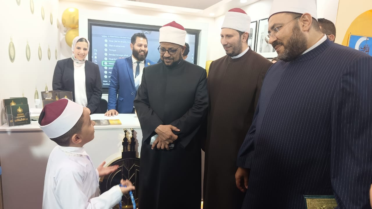 جناح الأزهر بمعرض مكتبة الإ%سكندرية للكتاب