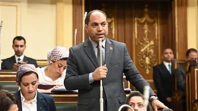 عمرو درويش، “نائب التنسيقية”، يثني على التعديلات في قانون الرياضة التي تدعم استقلالية الأندية. عمرو درويش، “نائب التنسيقية”، يثني على التعديلات في قانون الرياضة التي تدعم استقلالية الأندية.