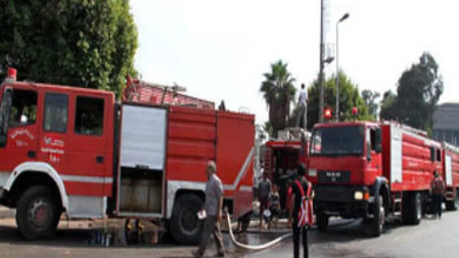 مسؤولو الشركة المصرية للاتصالات يتواجدون في موقع حريق سنترال رمسيس لمراقبة الوضع