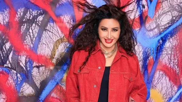 يحتوي على 14 أغنية وكاظم الساهر كهدية خاصة.. معلومات حول ألبوم لطيفة
