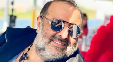 توجهوا بالدعاء لـ سامح عبدالعزيز.. أدخل المستشفى بسبب آلام في الظهر ويعاني الآن من فيروس في الدم.