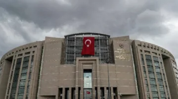 فرنسا تعبر عن “انشغال كبير” عقب اعتقال رؤساء بلديات في تركيا