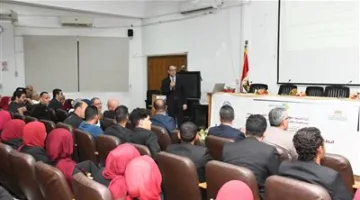 جامعة قناة السويس ت inaugurate مركز القيادات الطلابية بالتعاون مع وزارة الشباب والرياضة لتأهيل جيل جامعي متميز وقادر على القيادة
