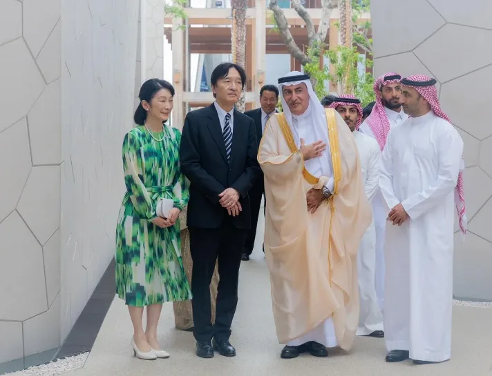ولي العهد الياباني وزوجته يزوران جناح المملكة في إكسبو 2025