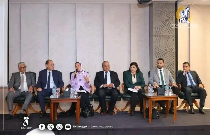 المجلس القومي للمرأة يشارك في ورشة عمل حول دور المؤسسات الأهلية في تعزيز المشاريع الصغيرة المجلس القومي للمرأة يشارك في ورشة عمل حول دور المؤسسات الأهلية في تعزيز المشاريع الصغيرة