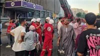 الهلال الأحمر المصري يرسل فرق الطوارئ لمواجهة حريق في سنترال القاهرة