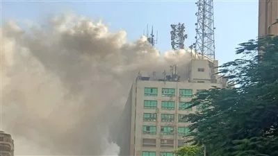 محافظ القاهرة ووزيرة التنمية المحلية يزوران موقع حريق سنترال رمسيس ويصدران توجيهات لإزالة آثاره بسرعة محافظ القاهرة ووزيرة التنمية المحلية يزوران موقع حريق سنترال رمسيس ويصدران توجيهات لإزالة آثاره بسرعة