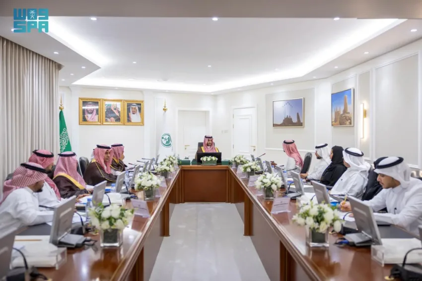 نائب أمير الجوف يلتقي المدير التنفيذي للاتحاد السعودي للرياضات البحرية والغوص
