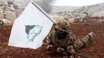 بعد رفع العقوبات عن سوريا.. الإدارة الأمريكية تزيل رسمياً تصنيف هيئة تحرير الشام كمنظمة “إرهابية”.